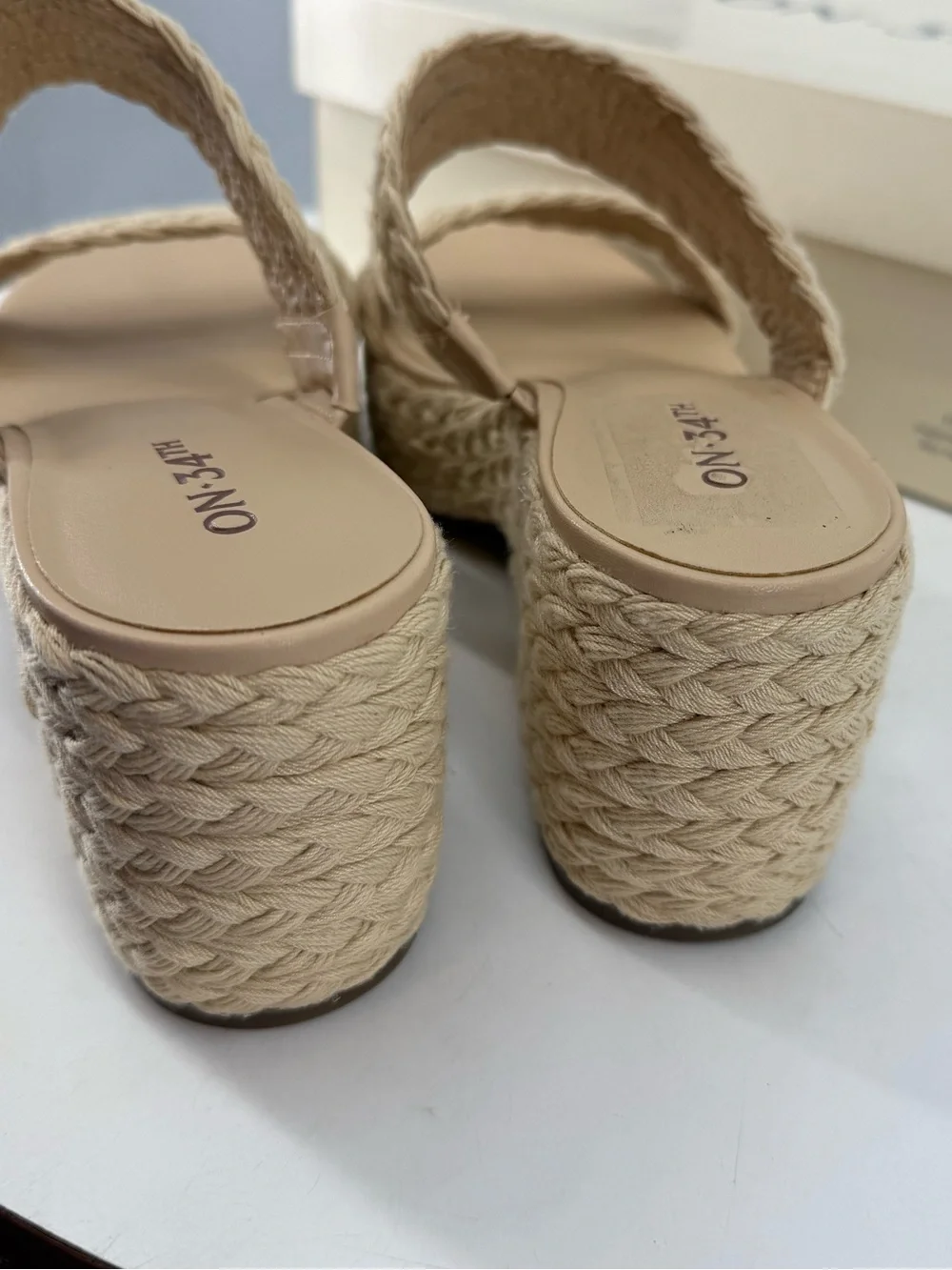 ON 34th Norinarf Raffia Platform Wedge Sandals Womens 9.5M Natural Resort NEW
